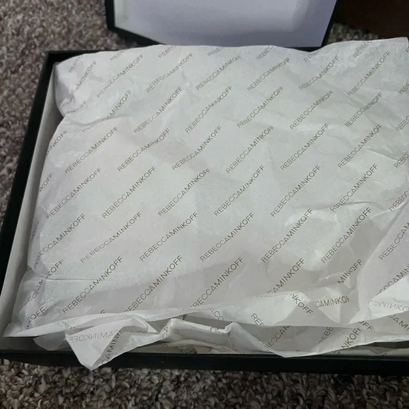 New in box Rebecca minkoff leather block heels - Picture 8 of 11